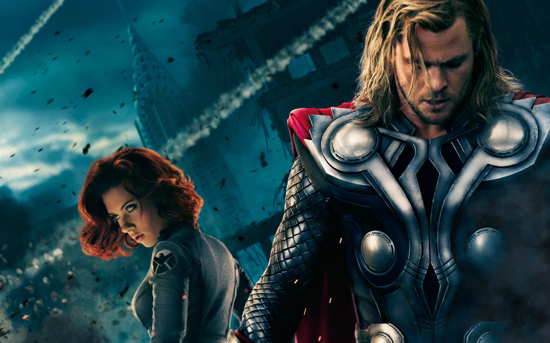 carlett Johansson Chris Hemsworth The Avenger