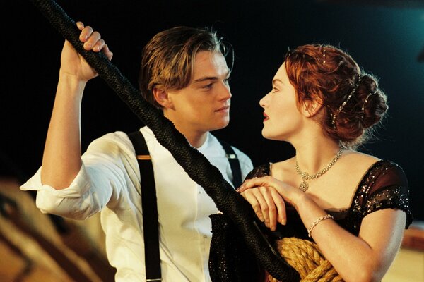 Leo DiCaprio i Kate Winslet w filmie Titanic