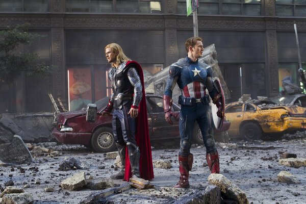 Captain America und Thor aus dem Film