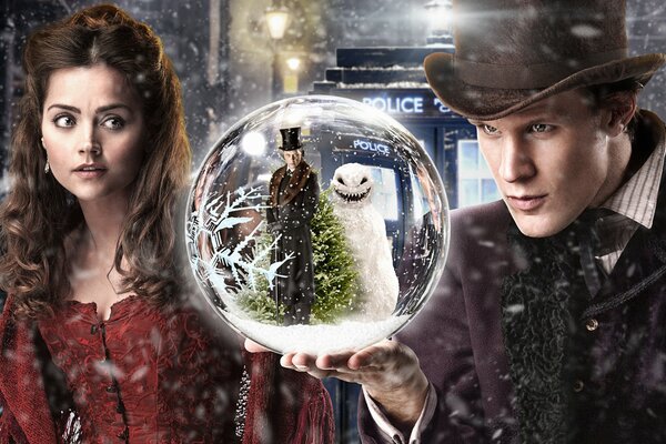 Doctor Who, the evil snowman and uncle are trapped in the ball