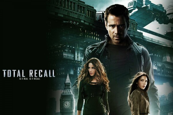 Poster for the film total recall with Colin Farrell, Kate Beckinsale and Jessica Biel