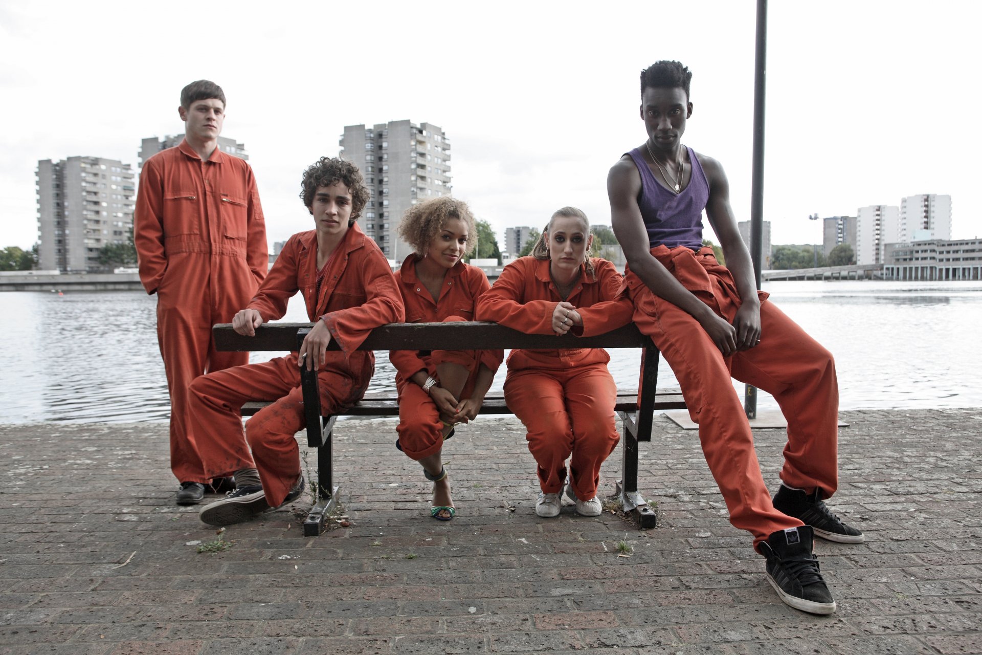 misfits отбросы плохие нейтон