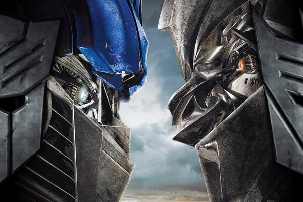 Optimus Prime contro Megatron Transformers