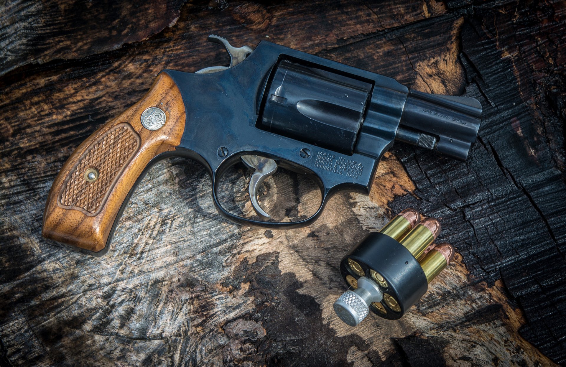 revolver smith&wesson griff lauf waffe hintergrund