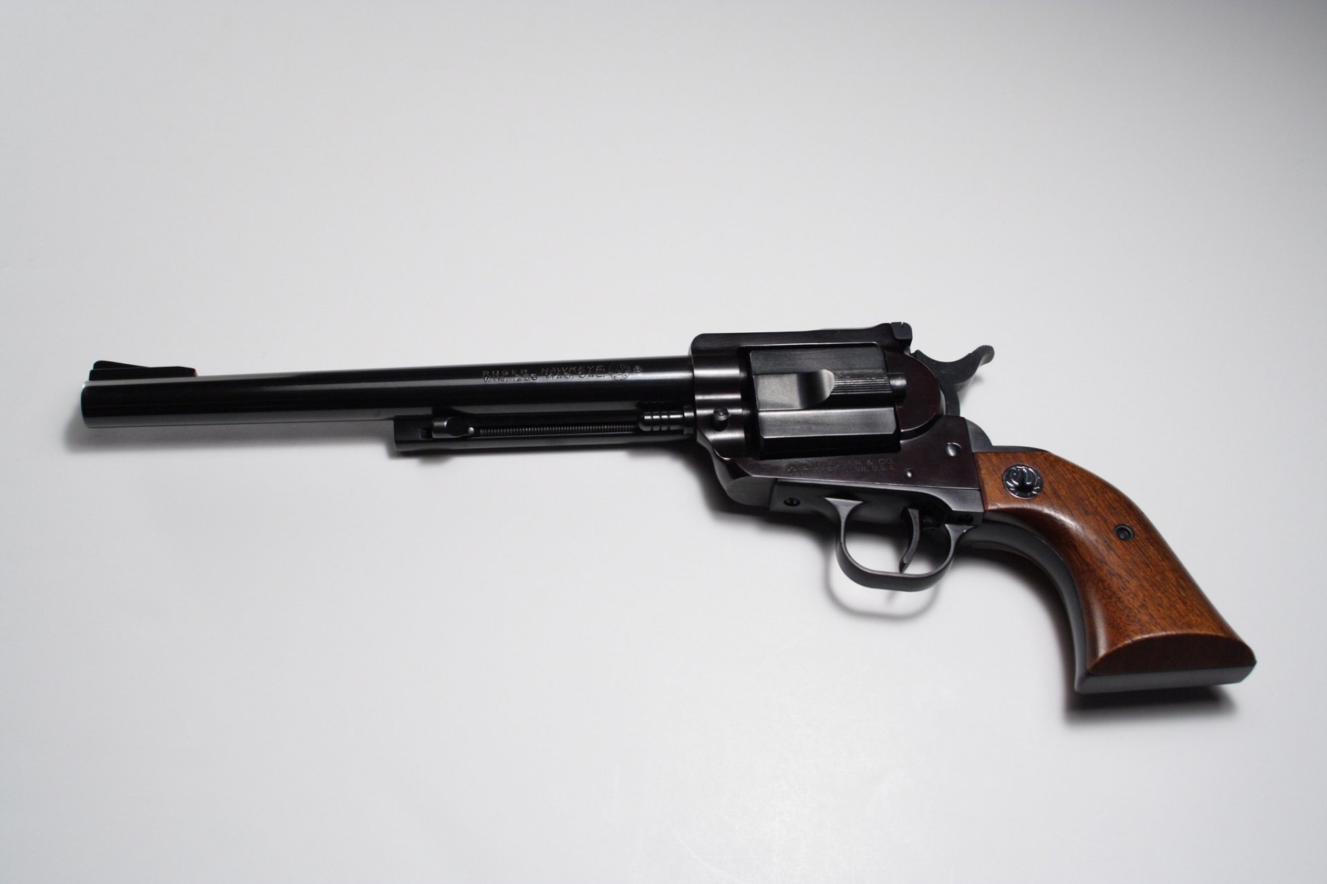 revolver rüger griff lauf waffe