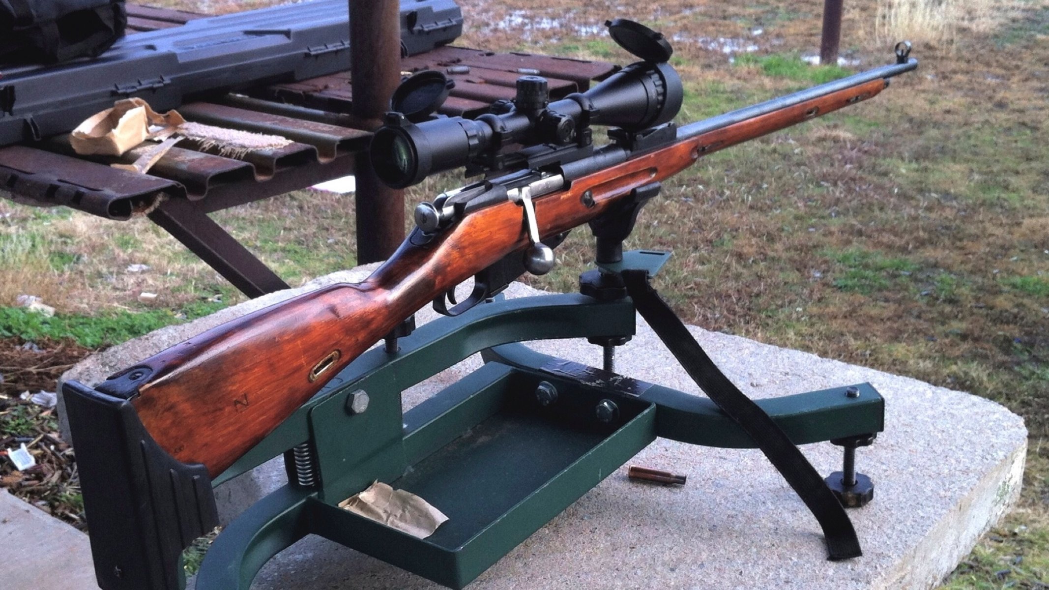 francotirador rifle mosin arma óptica