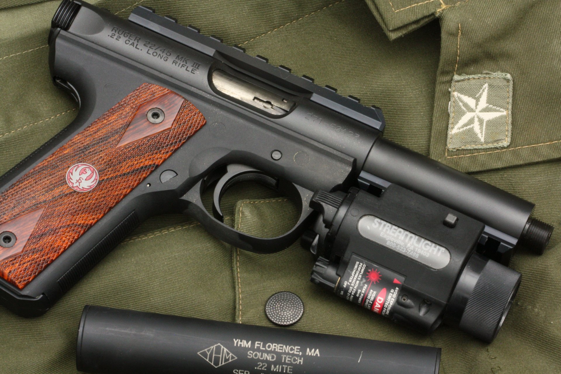 ruger 22/45 semi-automatique pistolet arme