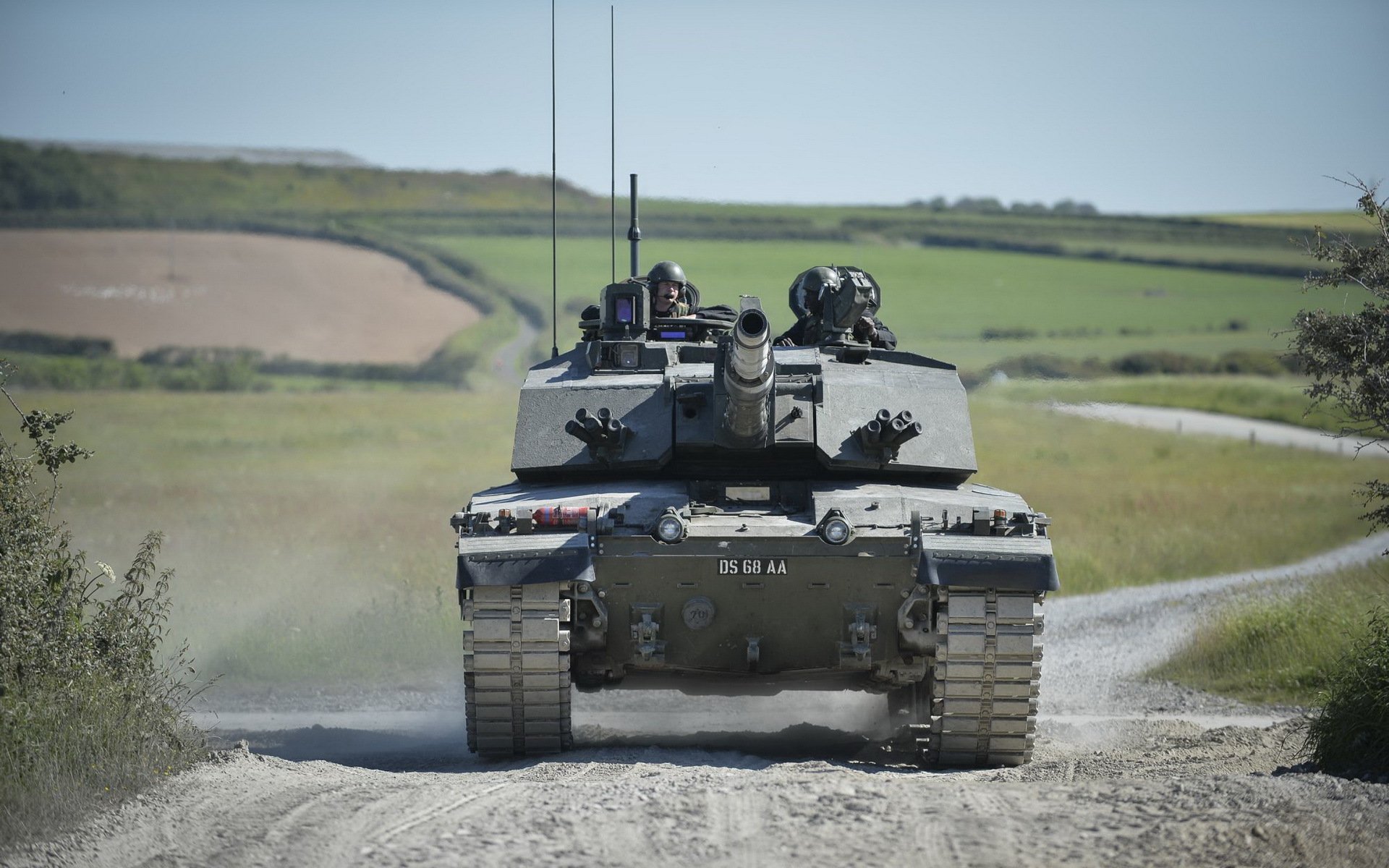 challenger 2 czołg broń armia