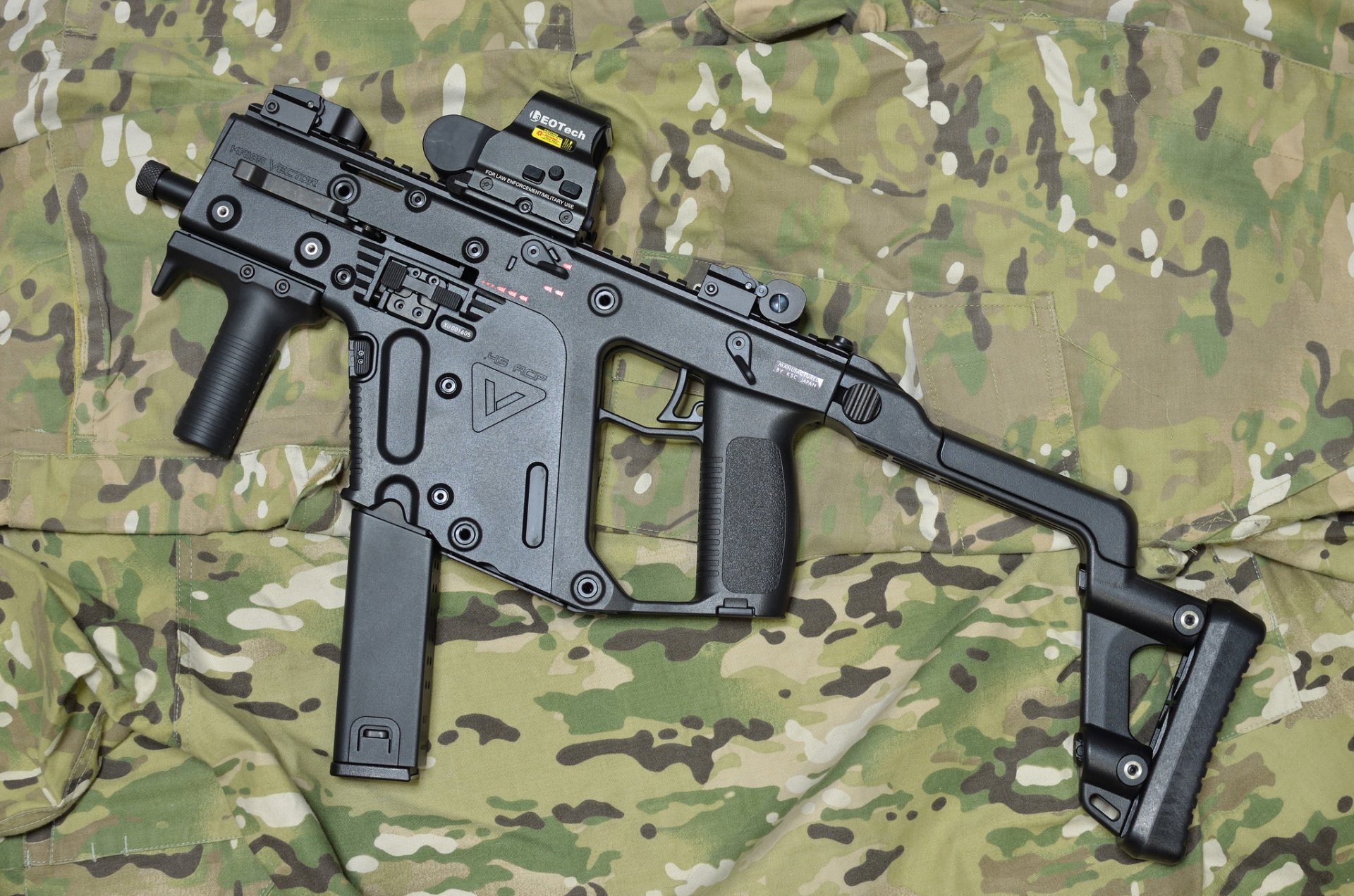 kriss vector super v arme camouflage