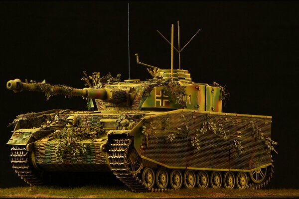 Toy model of a German tank