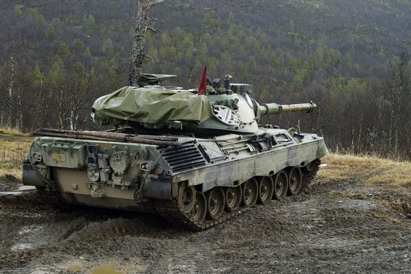 Carro armato Norvegese Leopard-1