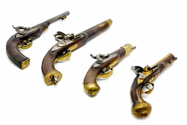 A set of collectible muskets of 4 pieces