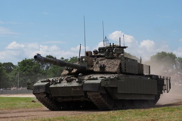 Tanque de batalla modificación Challenger 2