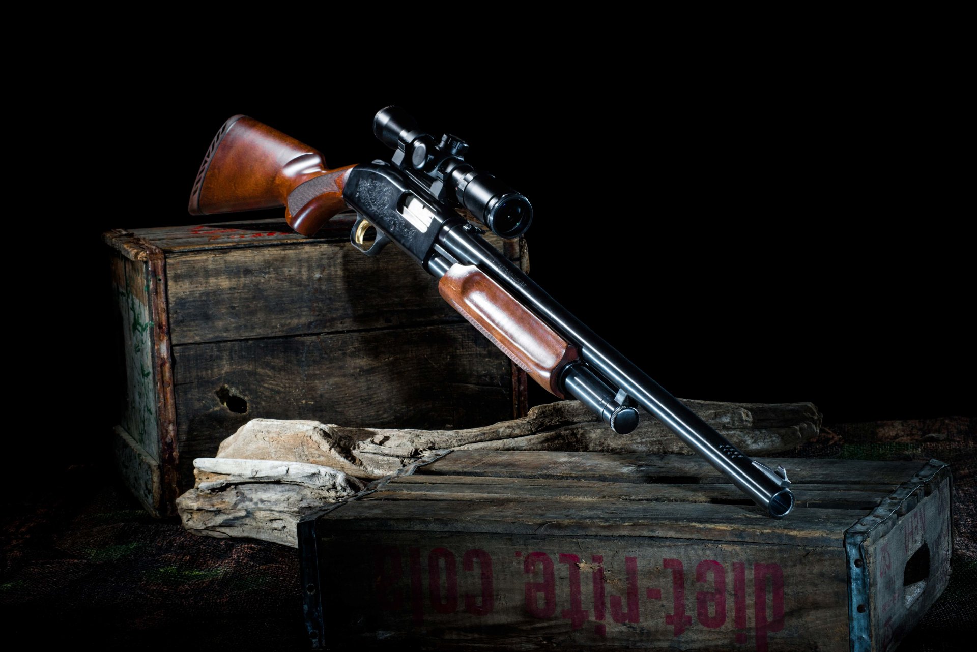 mossberg 500 pumpe optik waffen kisten balken