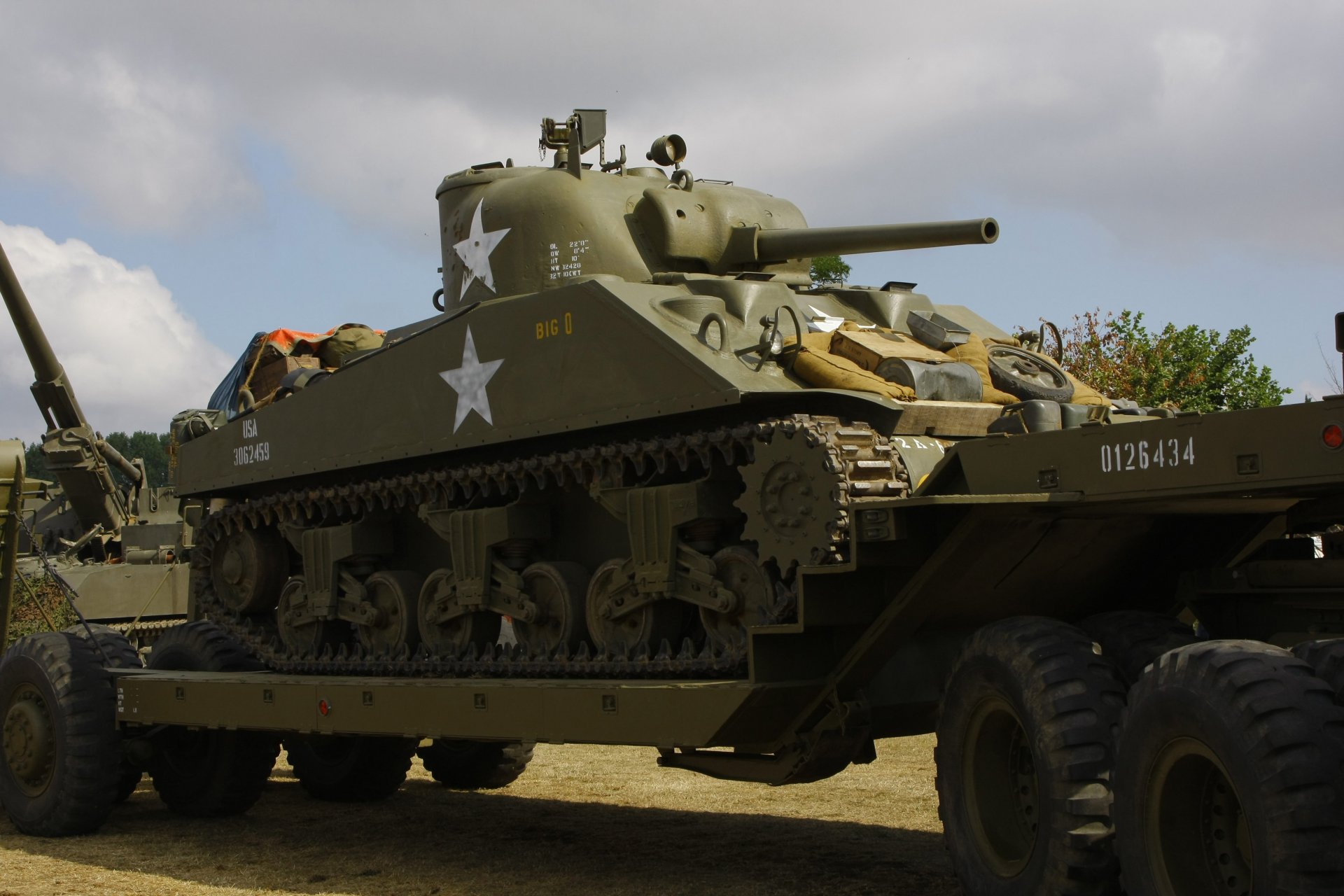 m4 sherman sherman medio tanque período segunda mundial guerra vehículos blindados camión tractor