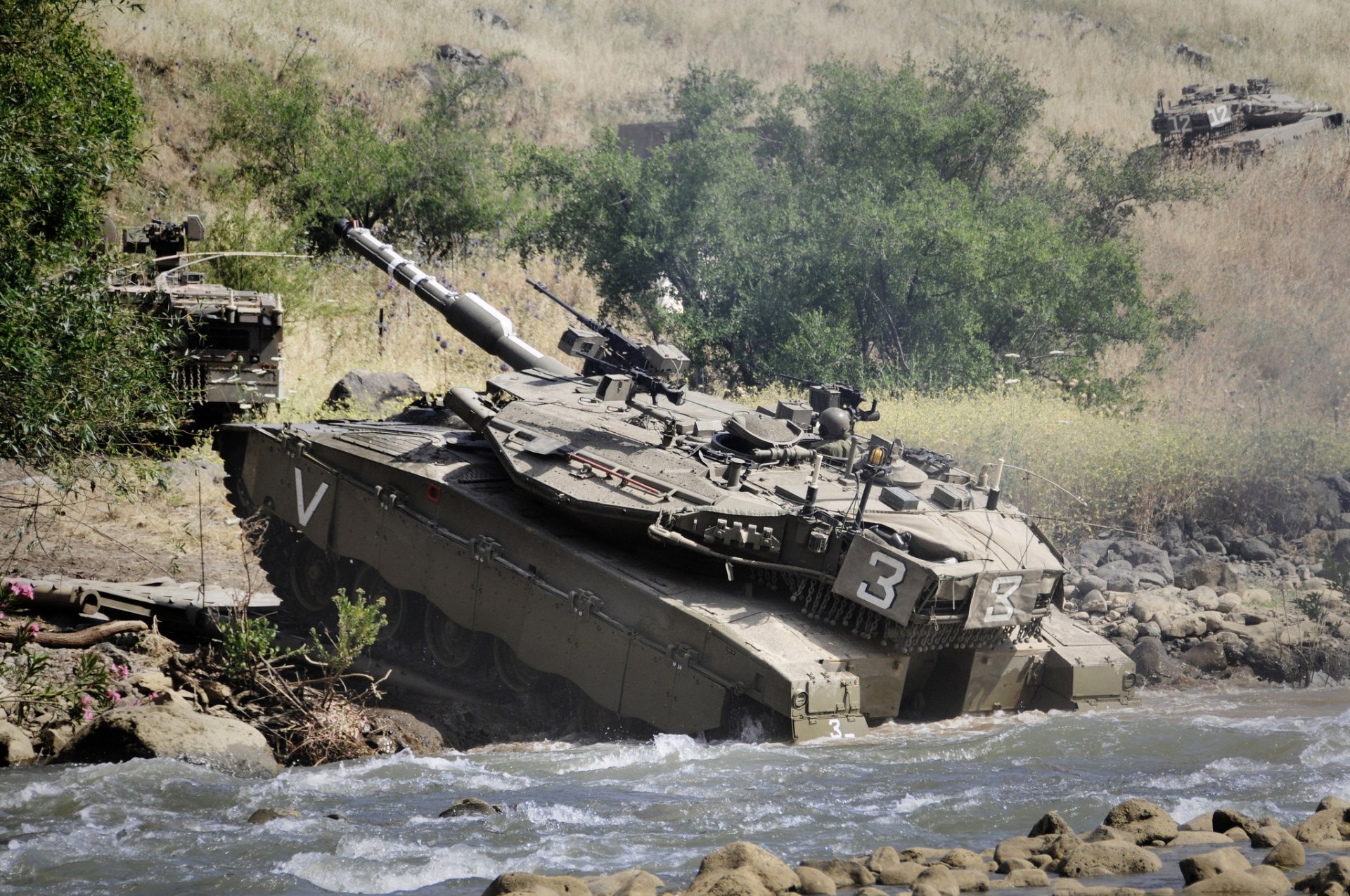 merkava-iiid merkava de base combat char israël boue