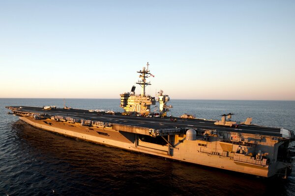 Powerful aircraft carrier Carl Vinson