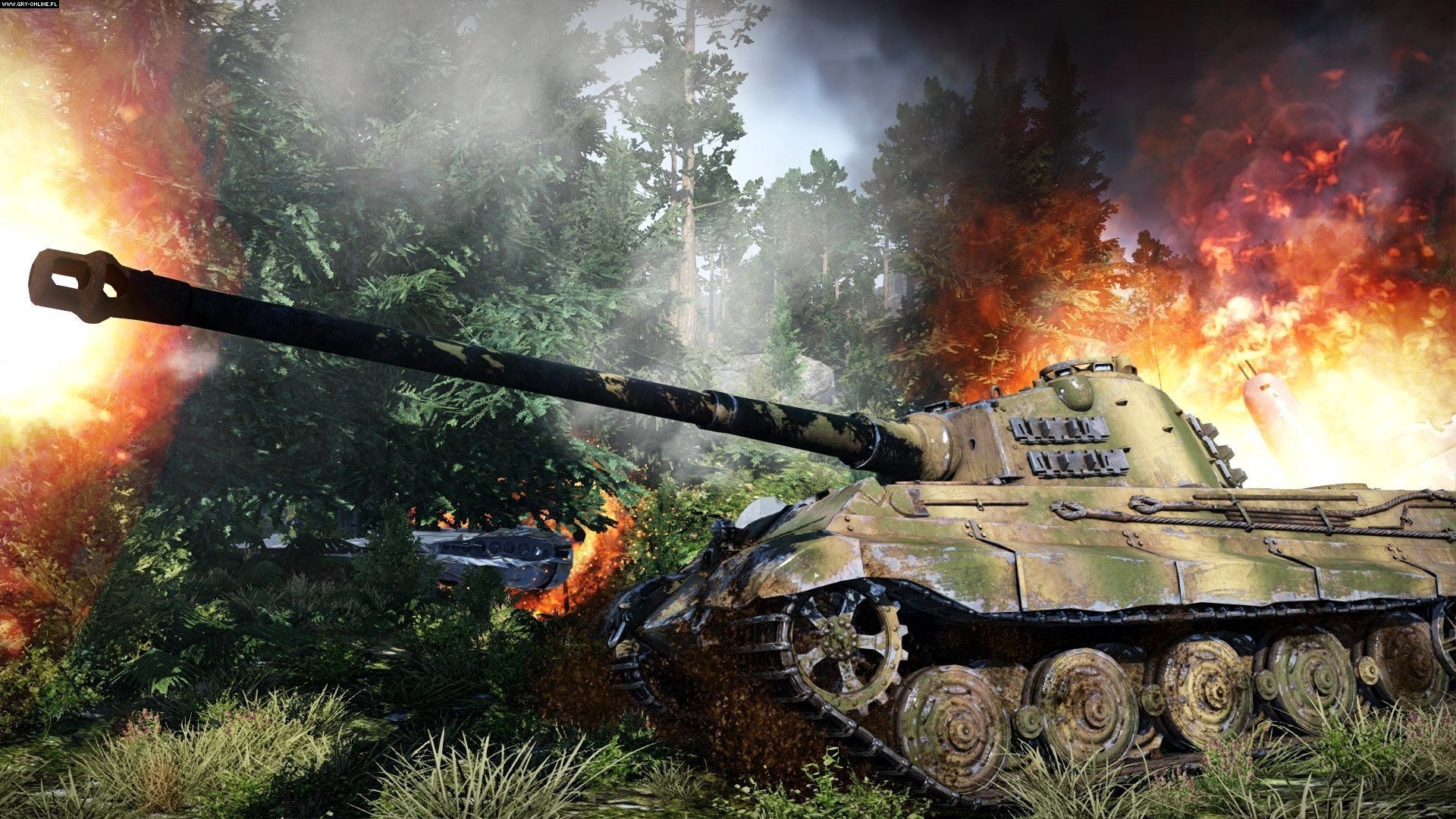 german heavy tank panzerkampfwagen vi ausf. b tiger ii tiger ii king tiger fire smoke fight ww2