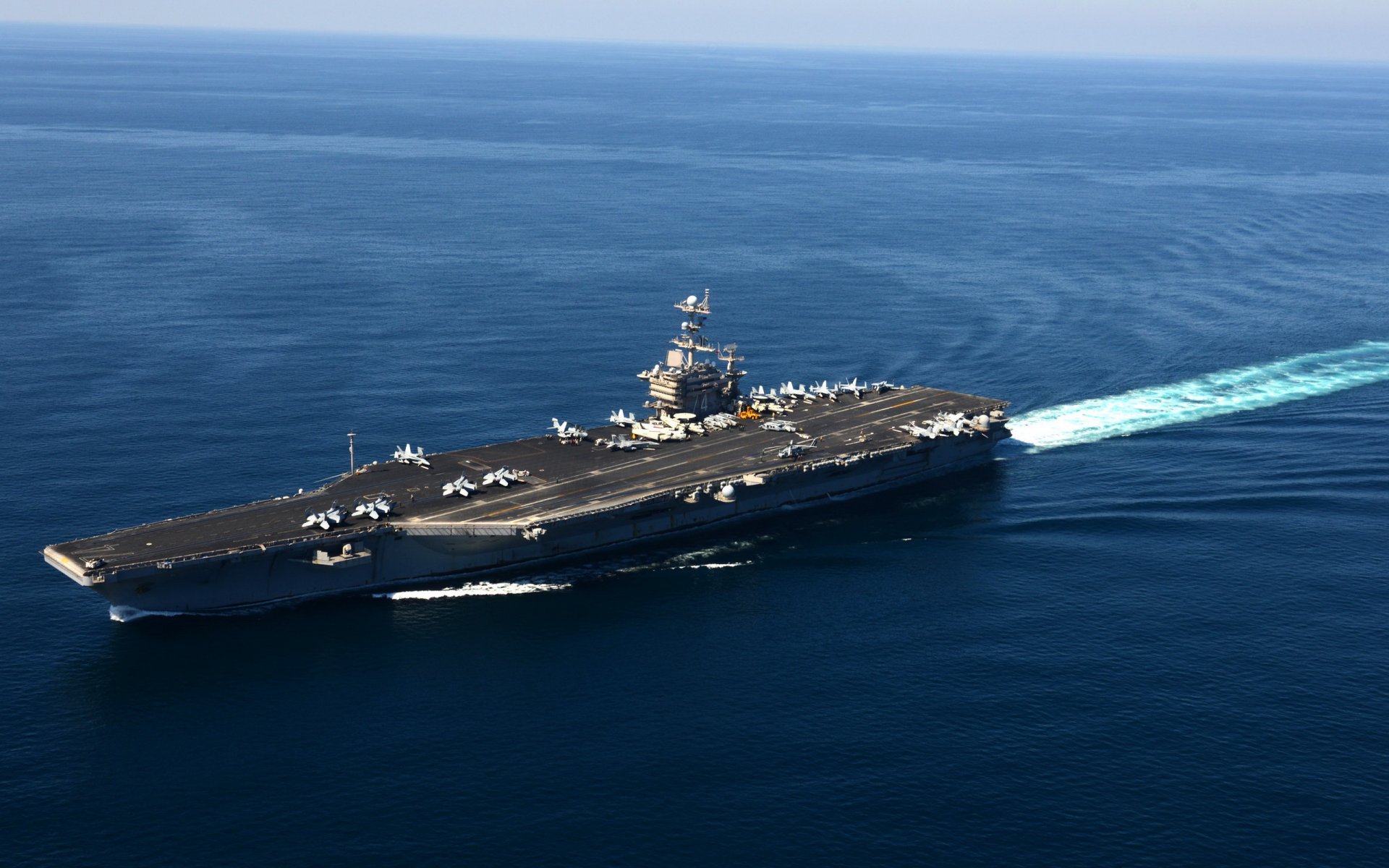 portaerei uss john c. stennis nave armi