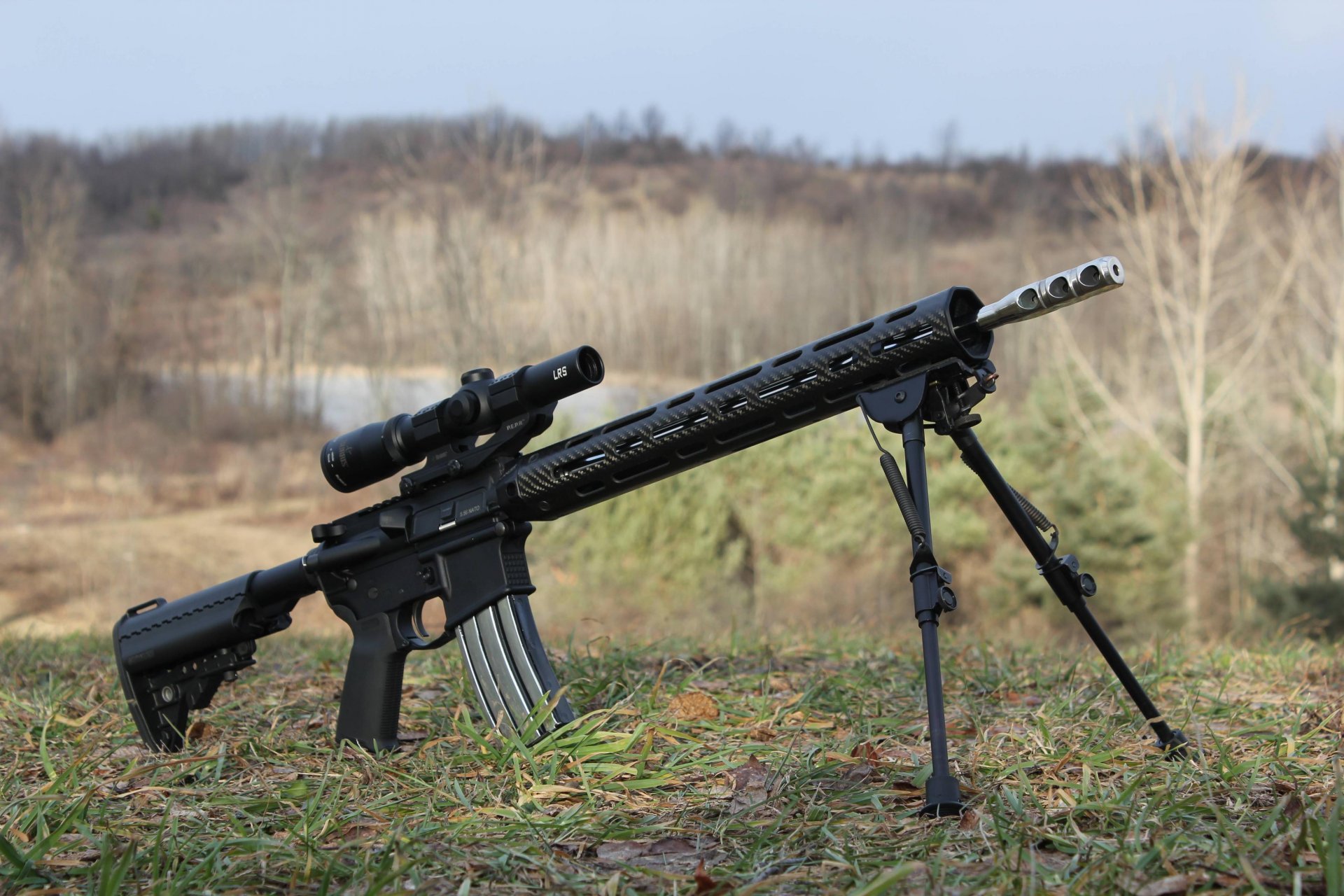 ar-15 intégré modification version sniper optique bipied