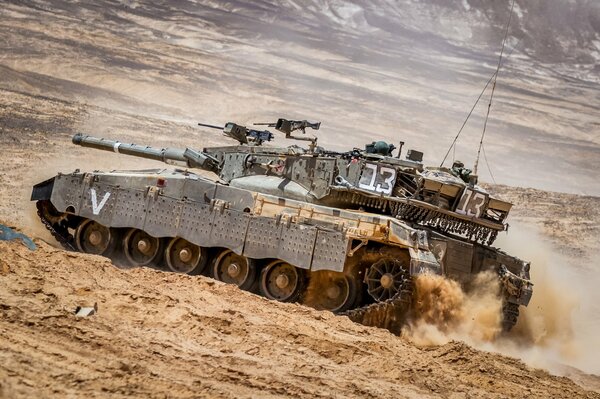 Merkava-char de combat principal d Israël