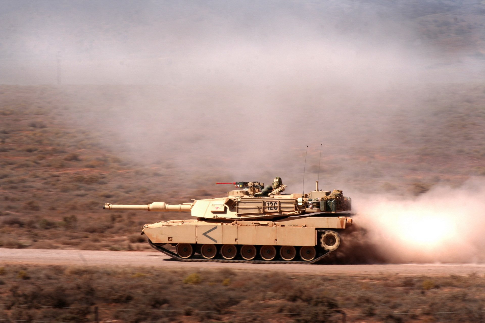 tank weapon abrams road