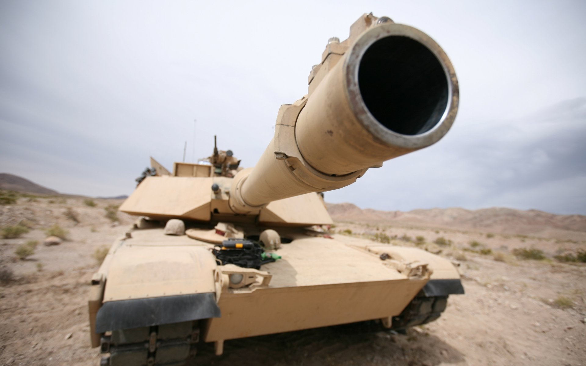 abrams carro armato pistola