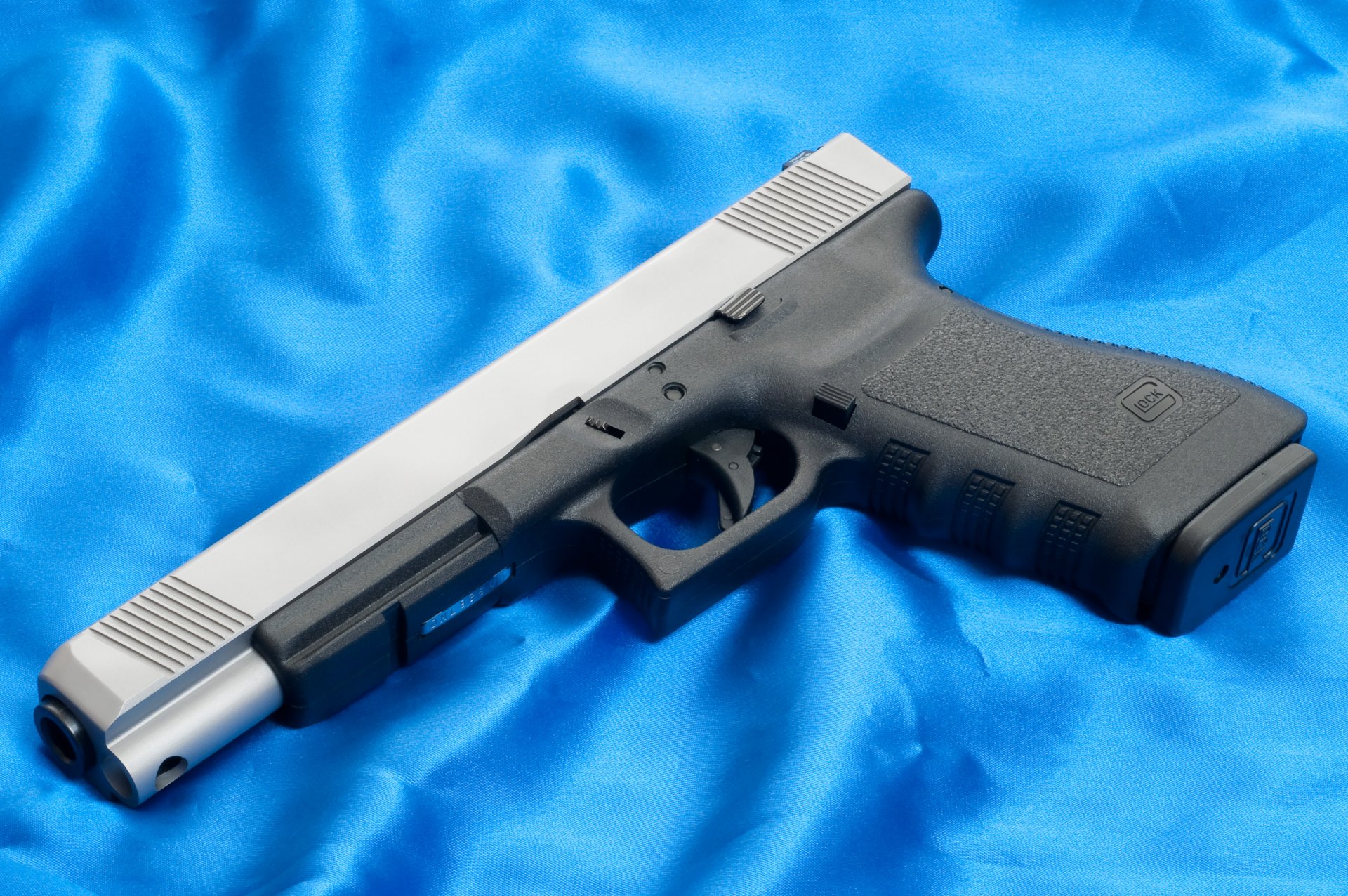 glock 20l pistolet broń tapeta austria 20l płótno niebieski tło