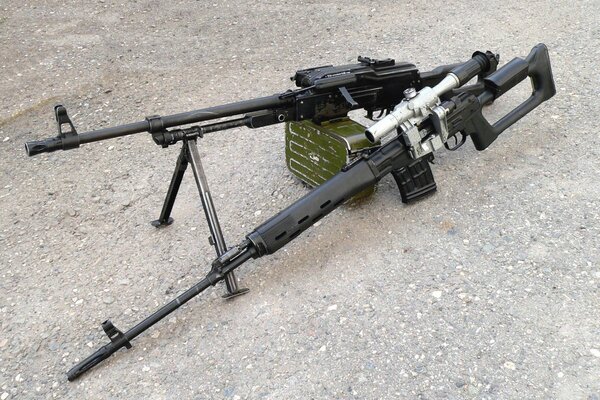 Upgraded Kalashnikov machine gun weapon