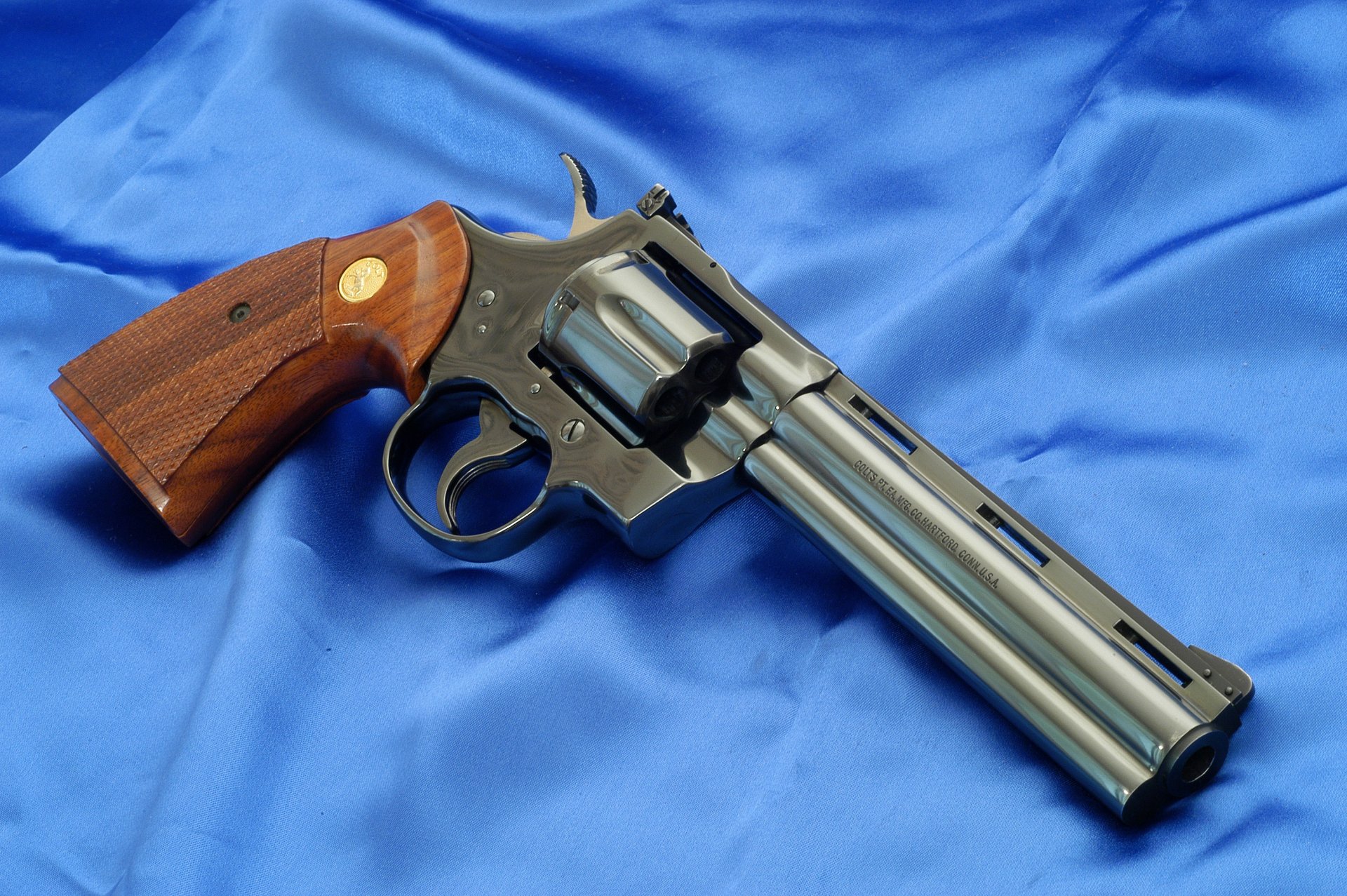 colt python weapons wallpapers weapon wallpaper background canvas blue