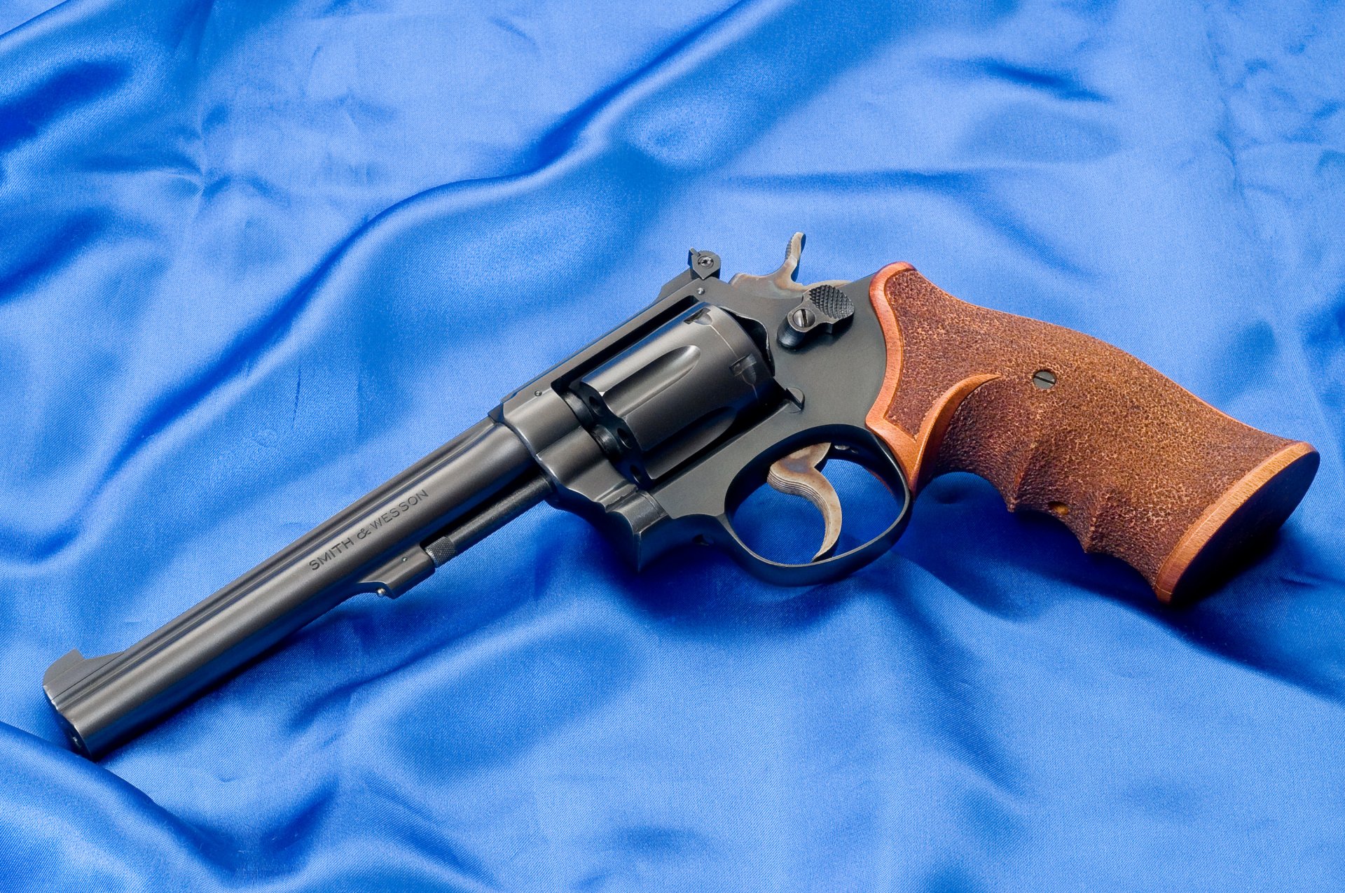 smith wesson und k22 pistole revolver smith wesson griff leinwand waffe tapete