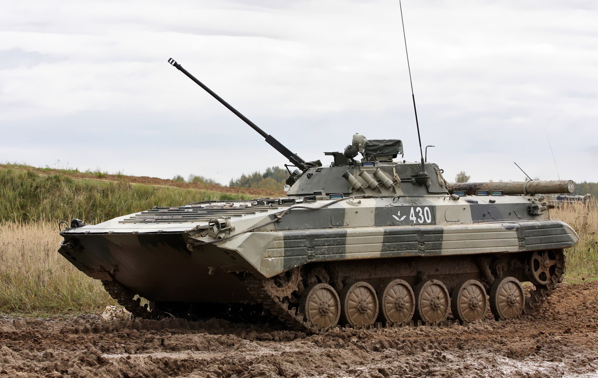 bmp2 armee russland übungen