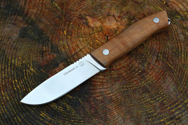 Hunting knife made of natural wood