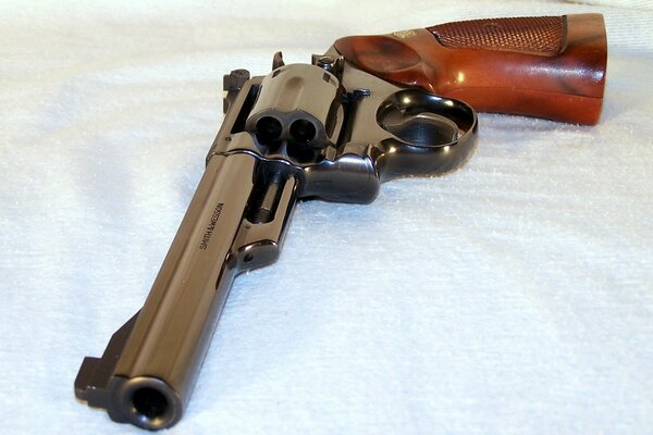 Rewolwer Smith & Wesson Model 19-3 . 357 Madpimrevolver Smith & Wesson Model 19-3 . 357 Magnum