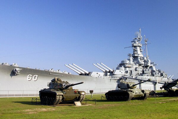Battleship - American Museum and tanks on the lawn