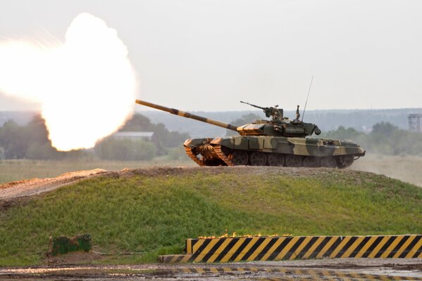 Т-90 самый лучший танк во всем мире