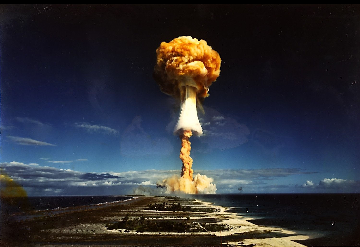 nuclear explosion mushroom