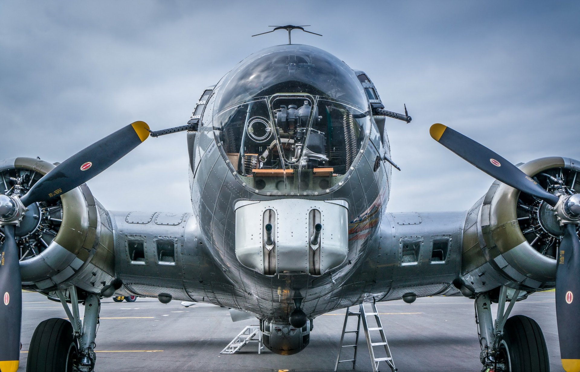 aereo armi aviazione