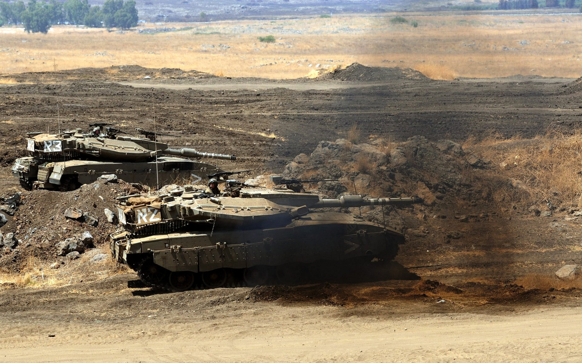 tank merkava desert smoke