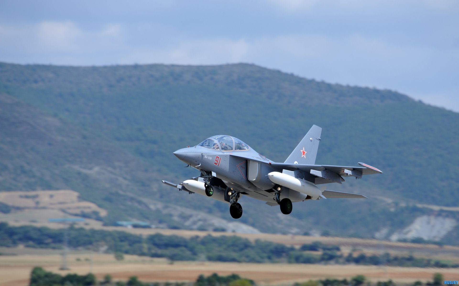 yakovlev yak-130 luftwaffe russland trainingskampf flugzeug sturmtrupp himmel höhe yak-130 russische luftwaffe flugzeug