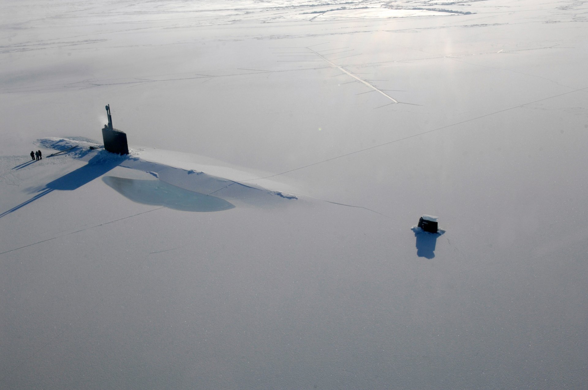 sous-marin glace océan