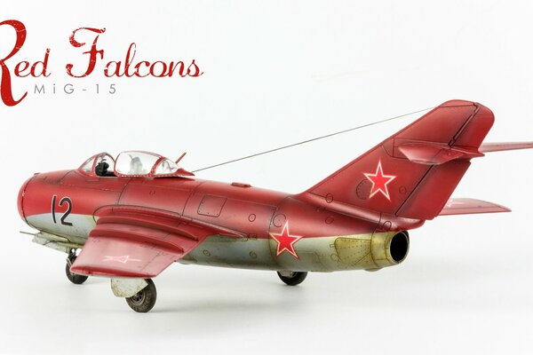 Modelo de caza soviético MIG-15 rojo