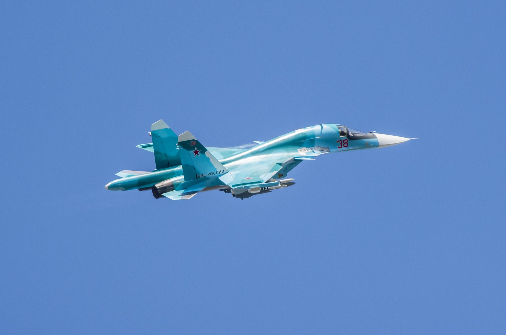 su-34 kampfjet bomber flug