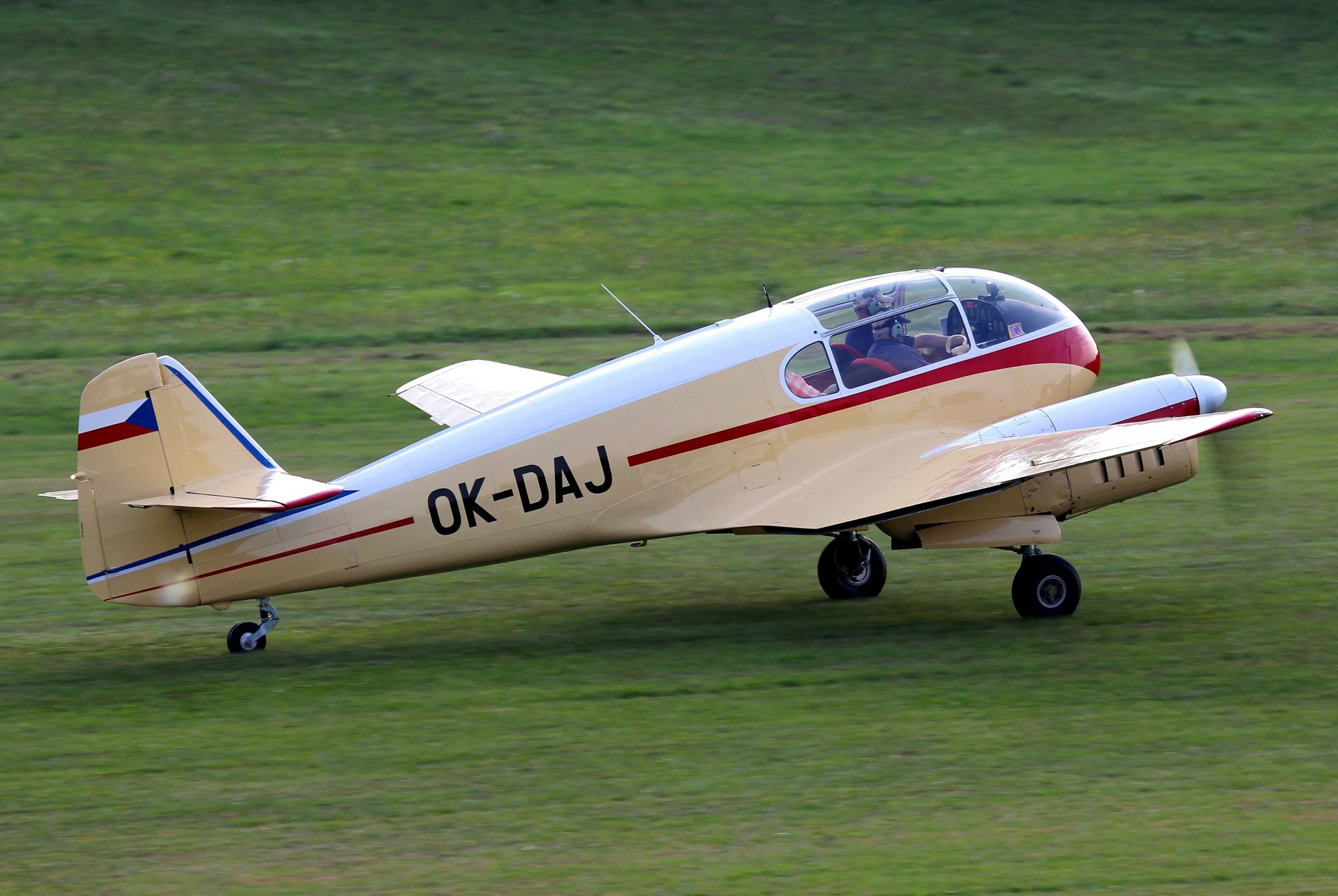 aero ae-145 super-aero tschechoslowakisch leicht mehrzweck flugzeug