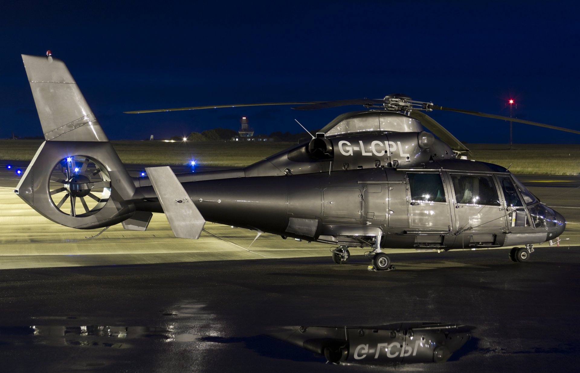 eurocopter jak 365 n2 dauphin 2 wielozadaniowy lotnisko