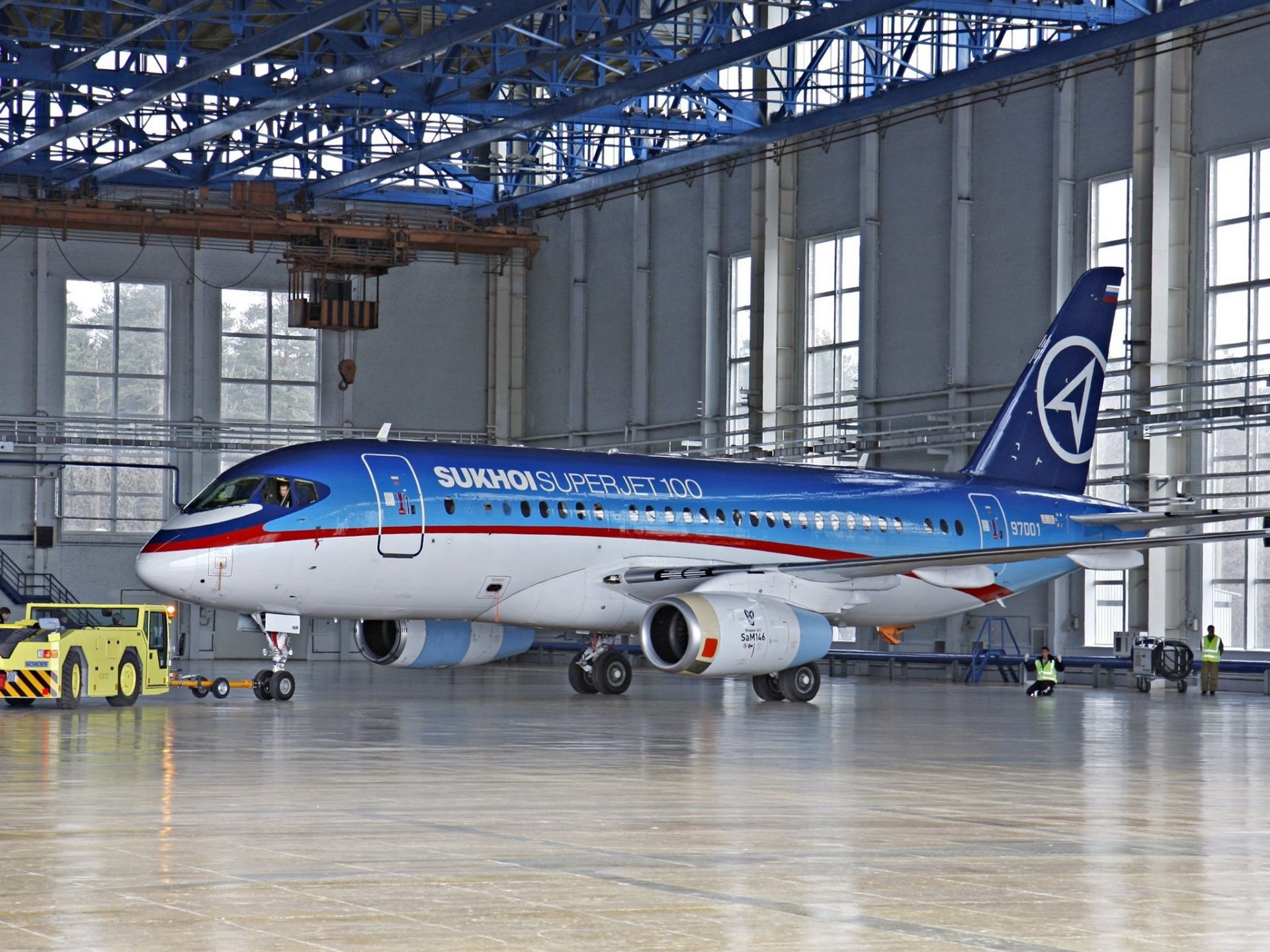 trocken super jet russisch passagier flugzeug hangar