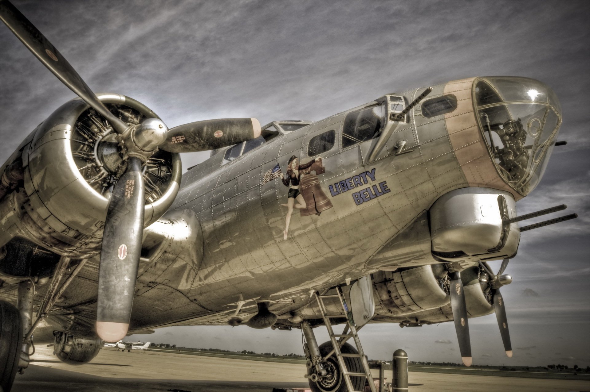 b17 avion armes