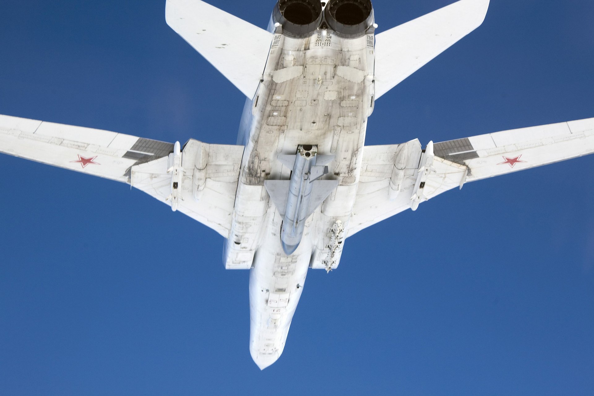 tupolev tu-22 m3 militar avión bombardero cohete x-22