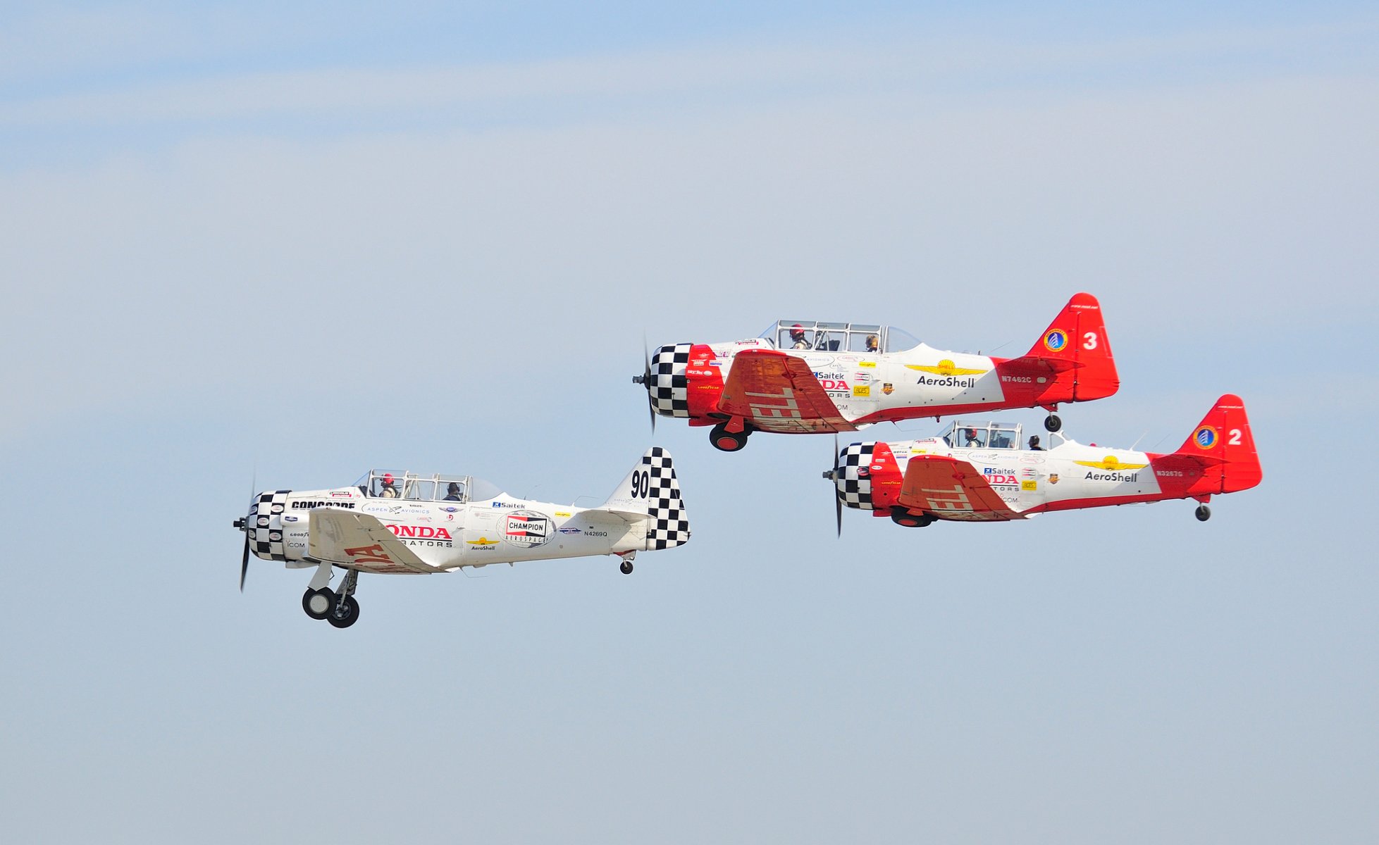 cielo nubes avión biplano enlace desfile retro