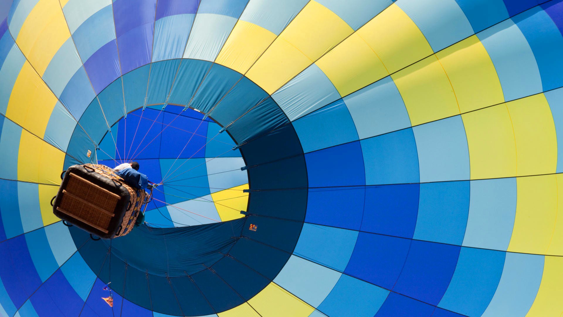 pallone carrello volo persone